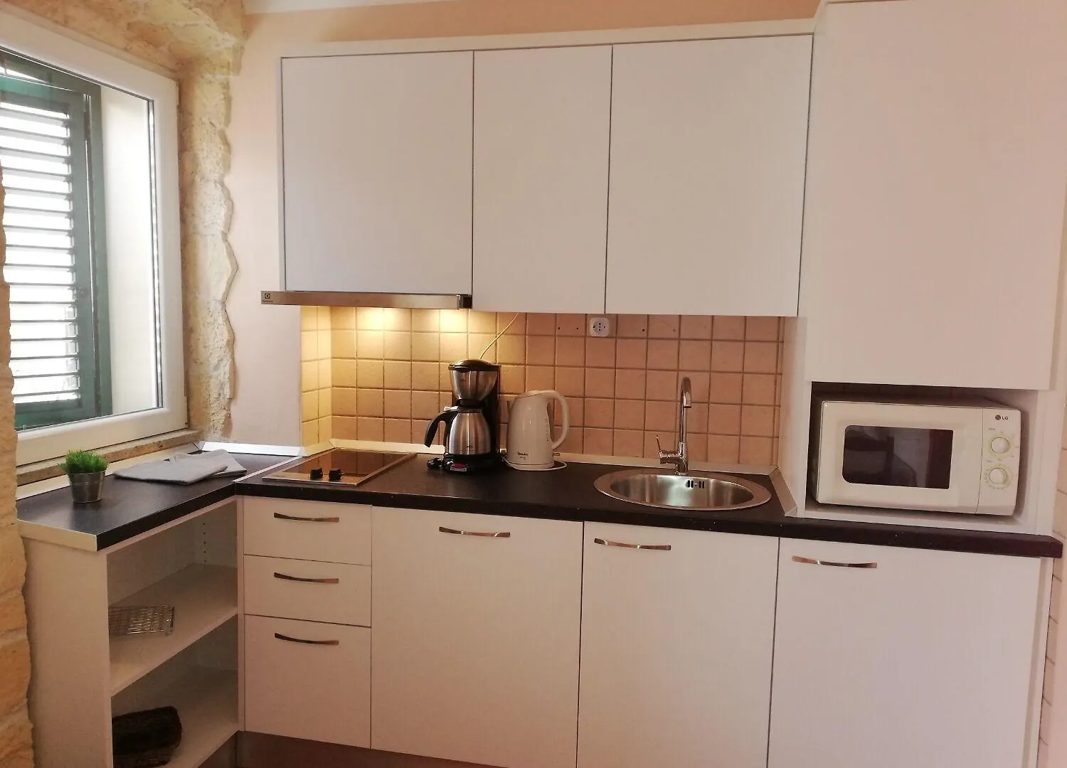 Apartments Villa Mirakul Kastela 0*,