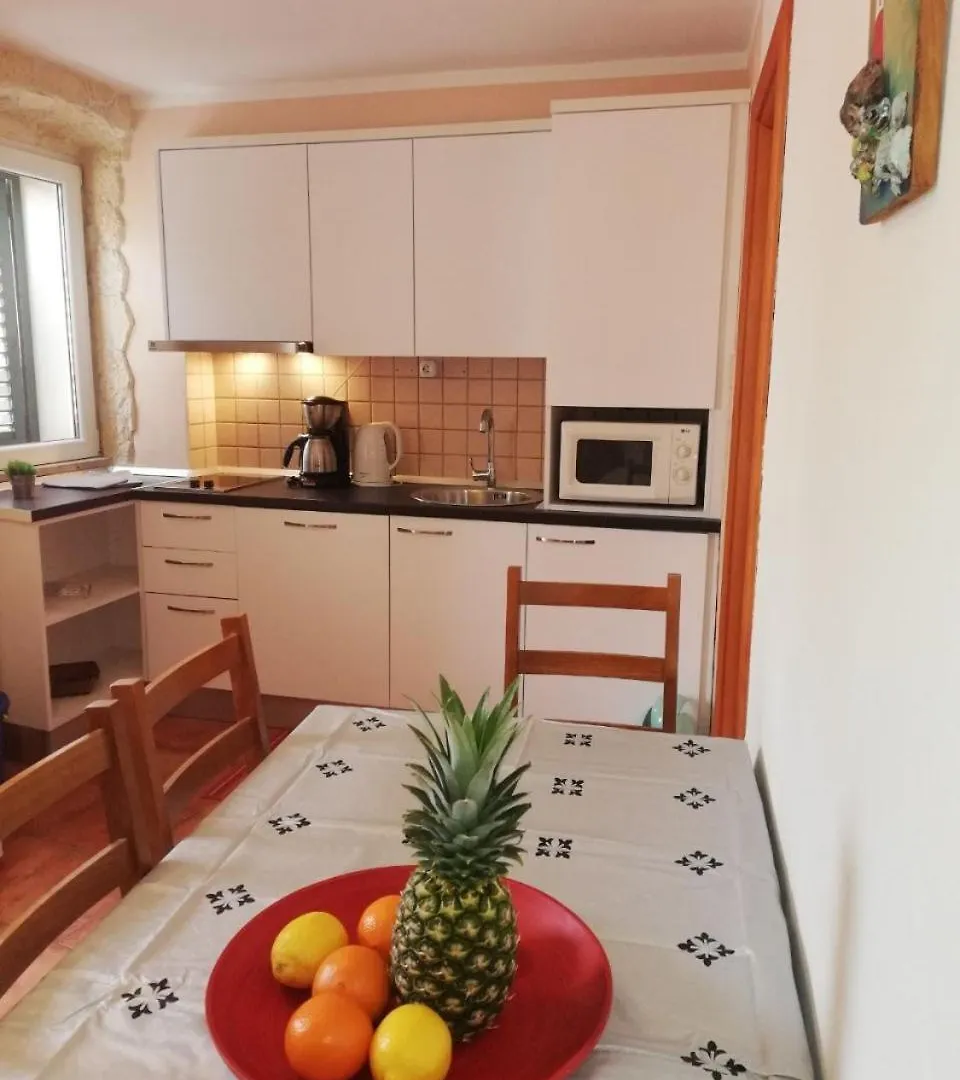 Apartments Villa Mirakul Kastela Croatia